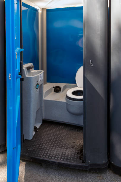 Portable Toilet Options We Offer in Watauga, TX